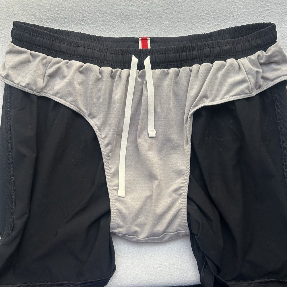 Tracksmith Men's Large Black Lined Running Shorts Drawstring Zipper Pocket - Picture 8 of 16